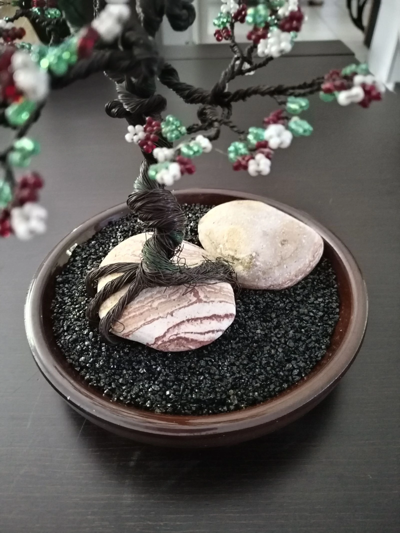 Very beautiful bonsai sculpture made of wire and pretty small beads. Handmade artisanal. – photo 11